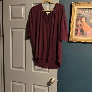 Purple express sweater. Size lg.